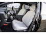Volvo EX30 Single Motor Extended Range Ultra 69 kWh Black Edition | Trekhaak | Stoel en Stuurverwarming | 20" Y Spaaks | 360° Camera | Harman & Kardon |