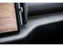 Volvo EX30 Single Motor Extended Range Ultra 69 kWh Black Edition | Trekhaak | Stoel en Stuurverwarming | 20" Y Spaaks | 360° Camera | Harman & Kardon |