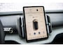 Volvo EX30 Single Motor Extended Range Ultra 69 kWh Black Edition | Trekhaak | Stoel en Stuurverwarming | 20" Y Spaaks | 360° Camera | Harman & Kardon |