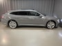 Volkswagen Arteon Shooting Brake 1.4 TSI eHybrid R-Line Business 19"/Panoramadak/Sportstoelen + leder + memory/Standkachel/Stoelverwarming/Elektrische klep/Dodehoek