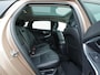 Volvo V40 2.0 D4 190pk Summum | Zwart leder | Panoramadak | Camera | Trekhaak