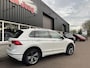 Volkswagen Tiguan 1.4 TSI R-LINE, Trekhaak, Carplay, ACC/Laneassist, Verschuifbare achterbank