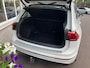 Volkswagen Tiguan 1.4 TSI R-LINE, Trekhaak, Carplay, ACC/Laneassist, Verschuifbare achterbank