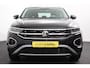 Volkswagen T-Roc 1.5 TSI 150pk DSG Style | Navigatie | Apple Carplay/Android Auto | Parkeersensoren | Camera | Adaptive Cruise Control | Park Assist | Stoel- en stuurverwarming | Elektrische achterklep | LED-koplampen | Getinte ramen