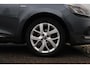 Renault Clio Estate 0.9 TCe Limited Carplay Android Navigatie Airco Cruise Control Parkeersensor 15 inch LMV Keyless Entry