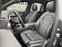 Mercedes-Benz GLC 300e 4MATIC 19"/Leder + massage + memory/Panoramadak/Dodehoek/Adaptieve cruise/Burmester/Matrix LED/Apple Carplay & Android Auto/Stoelverwarming/Elektrische klep
