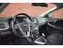 Volvo V40 T3 150PK Momentum | Adaptieve Cruise Control | Trekhaak | 17'' |