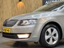Skoda Octavia Combi 1.4 TSI Greentech Elegance|AUT|PSENSOR|CRUISE|AIRCO|TREKHAAK|