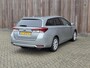 Toyota Auris 1.8 Hybrid Lease Pro