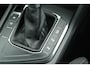 Volkswagen Tiguan 1.5 TSI 150pk DSG Life Business Trekhaak Camera Keyless Virtual Cockpit Stoelverwarming Massage Navigatie