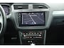 Volkswagen Tiguan 1.5 TSI 150pk DSG Life Business Trekhaak Camera Keyless Virtual Cockpit Stoelverwarming Massage Navigatie