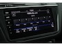 Volkswagen Tiguan 1.5 TSI 150pk DSG Life Business Trekhaak Camera Keyless Virtual Cockpit Stoelverwarming Massage Navigatie