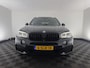 BMW X5 xDrive50i M-Sport High Executive [ 7-pers. ] Aut. *PANO | LUXURY-LEATHER | FULL-LED | HEAD-UP | MEMORY-PACK | DIGI-COCKPIT | KEYLESS | CAMERA | NAVI-FULLMAP | AMBIENT-LIGHT | HEATED-COMFORTSEATS | SHIFT-PADDLES | PRIVACY-GLASS | TOWBAR