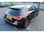 Mercedes-Benz A-klasse 220 4MATIC Automaat Panoramadak/Sfeerverlichting/Achteruitrijcamera/Stoelverwarming/Led koplampen/Cruise control/Inklapbare spiegels