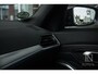 BMW 3-Serie Touring 330e M Sport | Camera | Panodak | Stoel- & Stuurwielverwarming | 19"