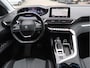 Peugeot 3008 130 Pk Benzine * AUTOMAAT * Luxe Allure * JNL-24-R * Navigatie * Trekhaak * Open Schuifdak * Parkeer Camera Voor- & Achterzijde * Keyles entry & Start Button * 1/2 Lederen Interieur * Climate & Cruise Control * Apple Carplay / Android Auto * Vingerhoets; Vierde Generatie Eersteklas Service ! Al meer dan 100 jaar een begrip in de Brabantse Kempen.