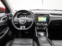 MG ZS MG EV Luxury 45 kWh | PANORAMADAK | STOELVERWARMING | APPLE CARPLAY | ACHTERUITRIJCAMERA | CRUISE CONTROL |