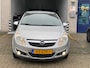 Opel Corsa 1.2-16V Enjoy/5drs/nap/2e EIG/ dealeronderhouden/ 1jaar apk/ airco/Cruisecontrol/ zeer nette auto.