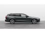 Volvo V60 2.0 T6 Plug-in hybrid AWD Ultra Dark Lounge Pack | Extra getint glas achter |  Gelamineerde zijruiten rondom | 19" 5-triplespaaks Glossy Black Diamond Cut |