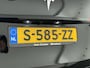 Tesla Model Y RWD LFP-Accu SOH 97% Lmv 20" Warmtepomp Adap.Cruise Navi Ecc Camera's Panoramadak Autopilot Stoel+Stuur+Achterbank Verwarming Elek.Achterklep Dodehoek detector Draadloze telefoonlader Origineel Nederlandse Auto