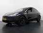 Tesla Model Y RWD LFP-Accu SOH 97% Lmv 20" Warmtepomp Adap.Cruise Navi Ecc Camera's Panoramadak Autopilot Stoel+Stuur+Achterbank Verwarming Elek.Achterklep Dodehoek detector Draadloze telefoonlader Origineel Nederlandse Auto