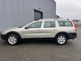 Volvo XC70 2.4 D5 Summum|LEER|BOMVOL|XENON