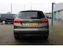 Ford Focus Wagon 1.0 Titanium | Automaat | Climate Control | Stoelverwarming | Navigatie | Parkeersensoren | Lichtmetalen Velgen |