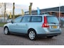 Volvo V70 2.0D Kinetic,,, turbo defect ,,,,,,, leder trekhaak 1e eig dealer onderhouden