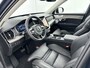 Volvo XC90 T8 Recharge Ultra Dark | 21" | Luchtvering | Bowers & Wilkins | Geventileerd Nappa Leder | Stoelmassage | Trekhaak | Gelamineerd glas | Head-up | Panoramadak | 360 Camera | Matrix LED