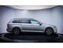 Volkswagen Passat Variant 1.4TSI Connected Series FULL LED | NAVI | KEYLESS | STOELVERW | TREKHAAK | PDC V+A | LMV 17''