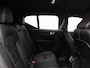 Volvo XC40 T4 Recharge R-Design Plug In Hybrid 211pk Dealer O.H. PHEV | Camera | Lederen Sportstoelen Memory & Verwarmd | Apple Carplay | Stuur Verwarmd | Keyless | Navigatie | Virtual |