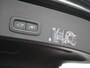 Volvo XC40 T4 Recharge R-Design Plug In Hybrid 211pk Dealer O.H. PHEV | Camera | Lederen Sportstoelen Memory & Verwarmd | Apple Carplay | Stuur Verwarmd | Keyless | Navigatie | Virtual |
