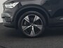 Volvo XC40 T4 Recharge R-Design Plug In Hybrid 211pk Dealer O.H. PHEV | Camera | Lederen Sportstoelen Memory & Verwarmd | Apple Carplay | Stuur Verwarmd | Keyless | Navigatie | Virtual |