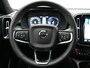 Volvo XC40 T4 Recharge R-Design Plug In Hybrid 211pk Dealer O.H. PHEV | Camera | Lederen Sportstoelen Memory & Verwarmd | Apple Carplay | Stuur Verwarmd | Keyless | Navigatie | Virtual |