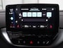 Volkswagen ID.4 Pro 77 kWh | Trekhaak | Stoelverwarming | Warmtepomp | Sfeerverlichting | Stuurverwarming | Carplay | Adaptive cruise | Keyless | Camera | Navigatie | Full LED