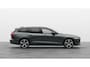 Volvo V60 2.0 T6 Plug-in hybrid AWD Ultra Dark Climate Pack | Extra getint glas achter | Bowers & Wilkins audiosysteem | 19" 5-triplespaaks Glossy Black Diamond Cut | 19" 5-Triple Spaaks Black / Diamond Cut velgen | Achterbank verwarmd | Achteruitrijcamera