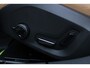 Volvo V60 B4 Plus Dark Automaat | Panoramadak | Verwarmbare voorstoelen | Verwarmbare achterbank | Verwarmbaar stuurwiel | Premium audio by Harman Kardon | Rondom zichtcamera | 19 inch Lichtmetalen velgen