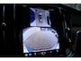 Volvo V60 B4 Plus Dark Automaat | Panoramadak | Verwarmbare voorstoelen | Verwarmbare achterbank | Verwarmbaar stuurwiel | Premium audio by Harman Kardon | Rondom zichtcamera | 19 inch Lichtmetalen velgen