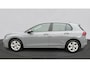 Volkswagen Golf 1.0 TSI Life | Navigatie Discover Pro | Camera | All Season banden |