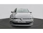 Volkswagen Golf 1.0 TSI Life | Navigatie Discover Pro | Camera | All Season banden |