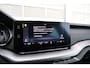 Skoda Octavia Combi 1.0 TSI 110pk Ambition | Navigatie | App Connect | Parkeersensoren Voor & Achter