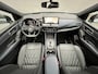 Nissan Qashqai 1.5 e-Power Tekna Plus / Panoramadak / HUD / Apple Carplay & Android Auto / 360° Camera / Keyless Entry & Start / Navigatie full map / Stuur- en Stoelverwarming / Voorruitverwarming / Climate Control / Adaptieve Cruise Control / Elektrisch Verstelbare Voorstoelen met geheugenset Bestuurdersstoel / Massagefunctie