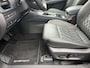 Nissan Qashqai 1.5 e-Power Tekna Plus / Panoramadak / HUD / Apple Carplay & Android Auto / 360° Camera / Keyless Entry & Start / Navigatie full map / Stuur- en Stoelverwarming / Voorruitverwarming / Climate Control / Adaptieve Cruise Control / Elektrisch Verstelbare Voorstoelen met geheugenset Bestuurdersstoel / Massagefunctie