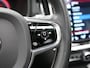 Volvo V60 T6 Twin Engine AWD R-Design Plug In Hybrid 340pk Dealer O.H. PHEV | Trekhaak Af Fabriek | Panodak | Head Up | Adaptive Cruise | 360 Camera | Lederen Sportstoelen Memory & Verwarmd | Apple Carplay | Stuur Verwarmd | Blis | Keyless | Navigatie | DAB |