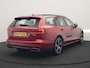 Volvo V60 T6 Twin Engine AWD R-Design Plug In Hybrid 340pk Dealer O.H. PHEV | Trekhaak Af Fabriek | Panodak | Head Up | Adaptive Cruise | 360 Camera | Lederen Sportstoelen Memory & Verwarmd | Apple Carplay | Stuur Verwarmd | Blis | Keyless | Navigatie | DAB |