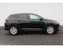 Opel Grandland X 1.2 Turbo Business Executive Trekhaak, Stuurverw. en Dealer onderhouden!