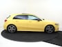 Mercedes-Benz A-klasse 180 Business Solution AMG / Panoramadak/ Night/ Wegklapbare trekhaak