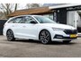 Skoda Octavia Combi 1.0 e-TSI Sport Business Automaat I CarPlay I Lane Assist I Sfeerverlichting I Sportstoelen I NAP I NL Auto