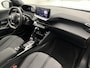 Peugeot 2008 SUV Allure 130pk Automaat | Navigatie via draadloze Apple Carplay / Android Auto | Camera v+a | Climate Control | Adaptieve Cruise Control | Dodehoeksensor | Parkeersensoren v+a | Keyless | Stoelverwarming | Digitaal instrumentenpaneel | DAB+ radio | Led koplampen | Donker getint glas | Trekhaak | 17" lichtmetalen velgen |
