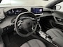 Peugeot 2008 SUV Allure 130pk Automaat | Navigatie via draadloze Apple Carplay / Android Auto | Camera v+a | Climate Control | Adaptieve Cruise Control | Dodehoeksensor | Parkeersensoren v+a | Keyless | Stoelverwarming | Digitaal instrumentenpaneel | DAB+ radio | Led koplampen | Donker getint glas | Trekhaak | 17" lichtmetalen velgen |